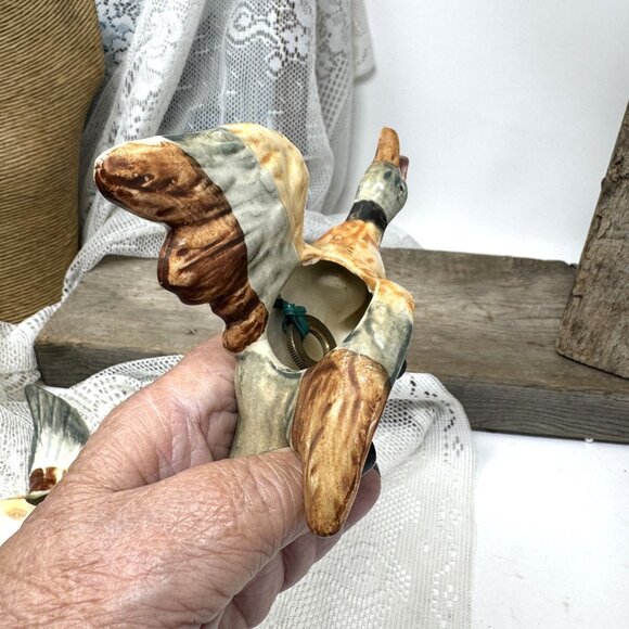 Vintage Ceramic Flying Mallard Duck Figurine Wall Pocket Planter Japan Mid-Centu - Picture 3 of 7